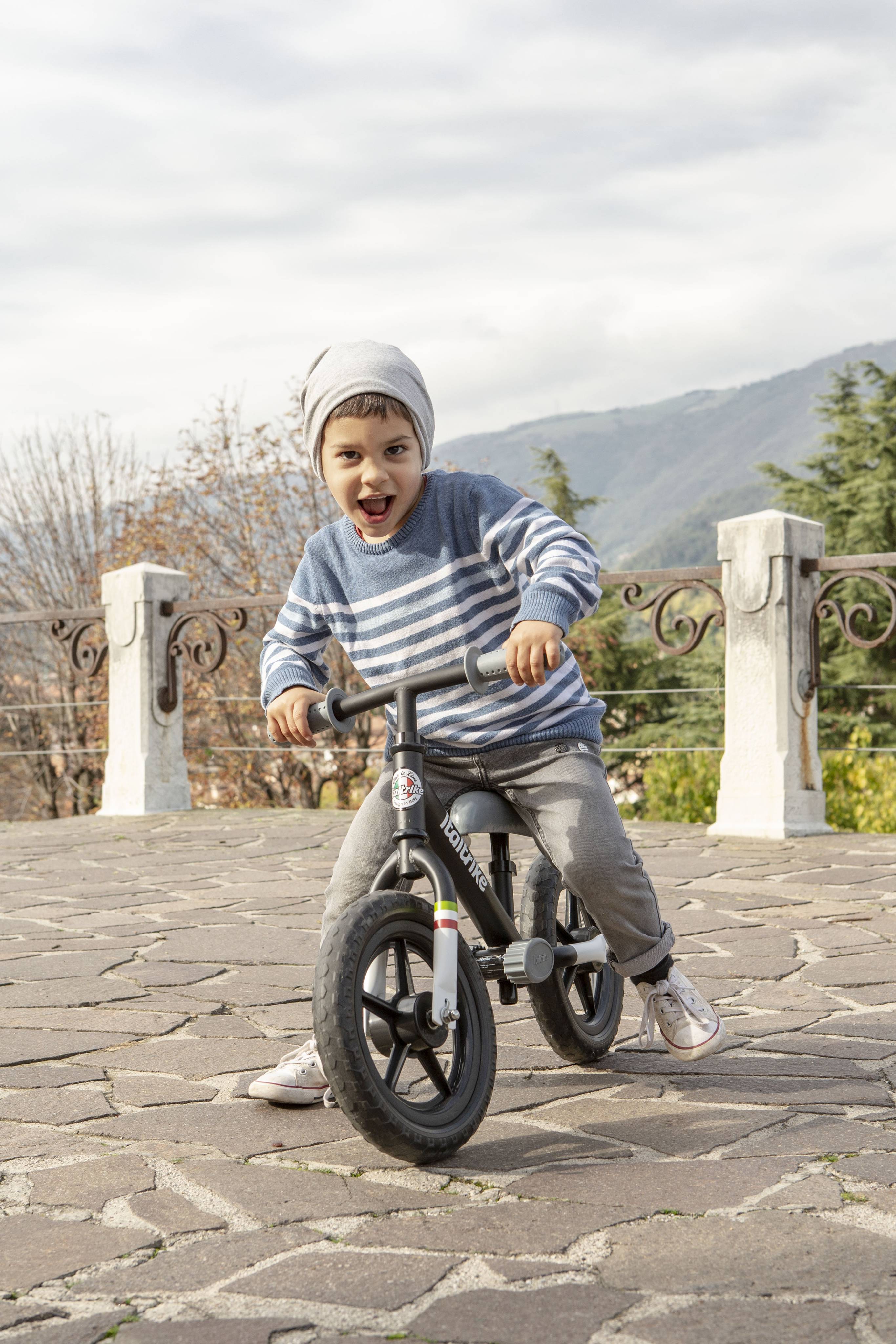 Pista Balance Bike