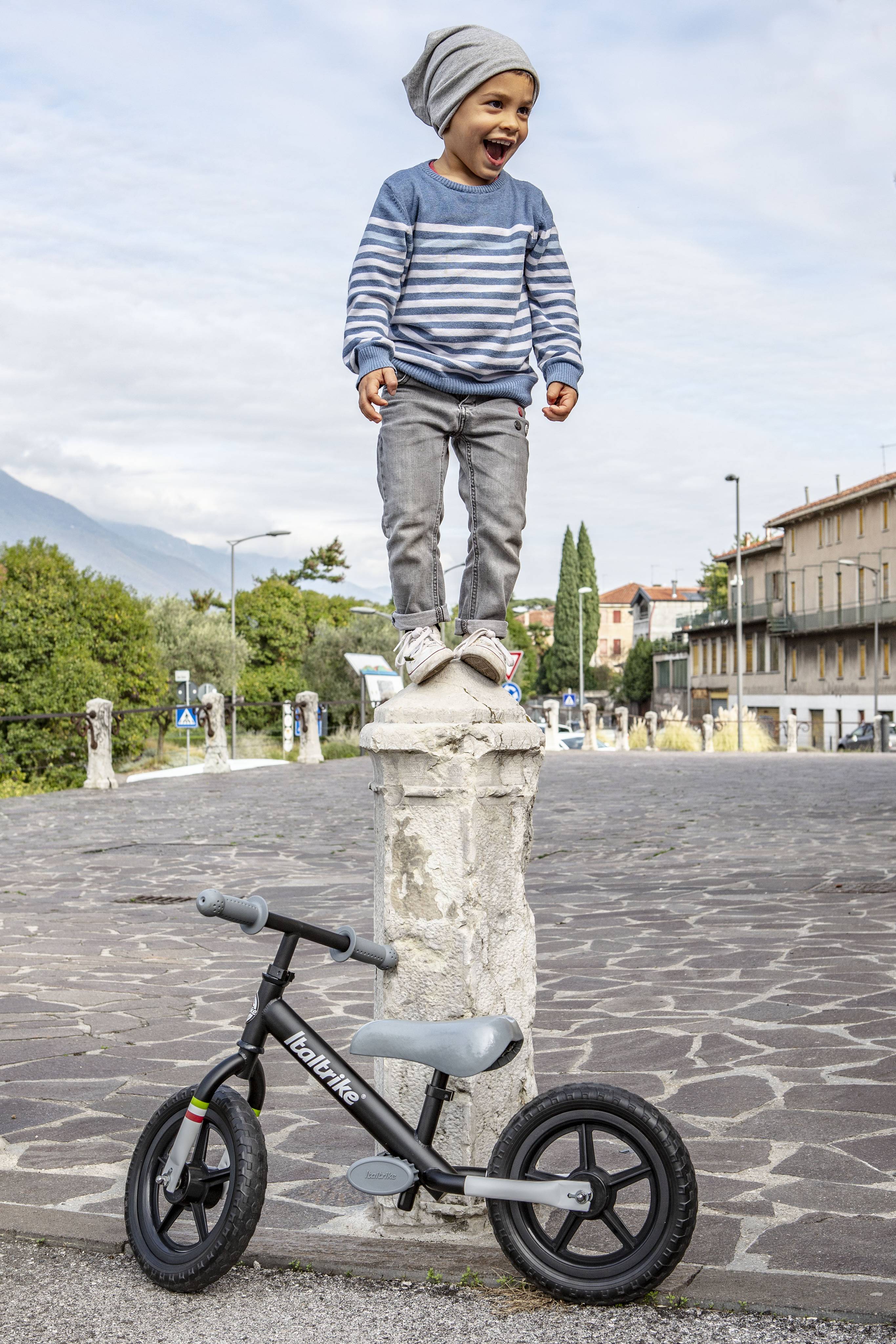 Pista Balance Bike