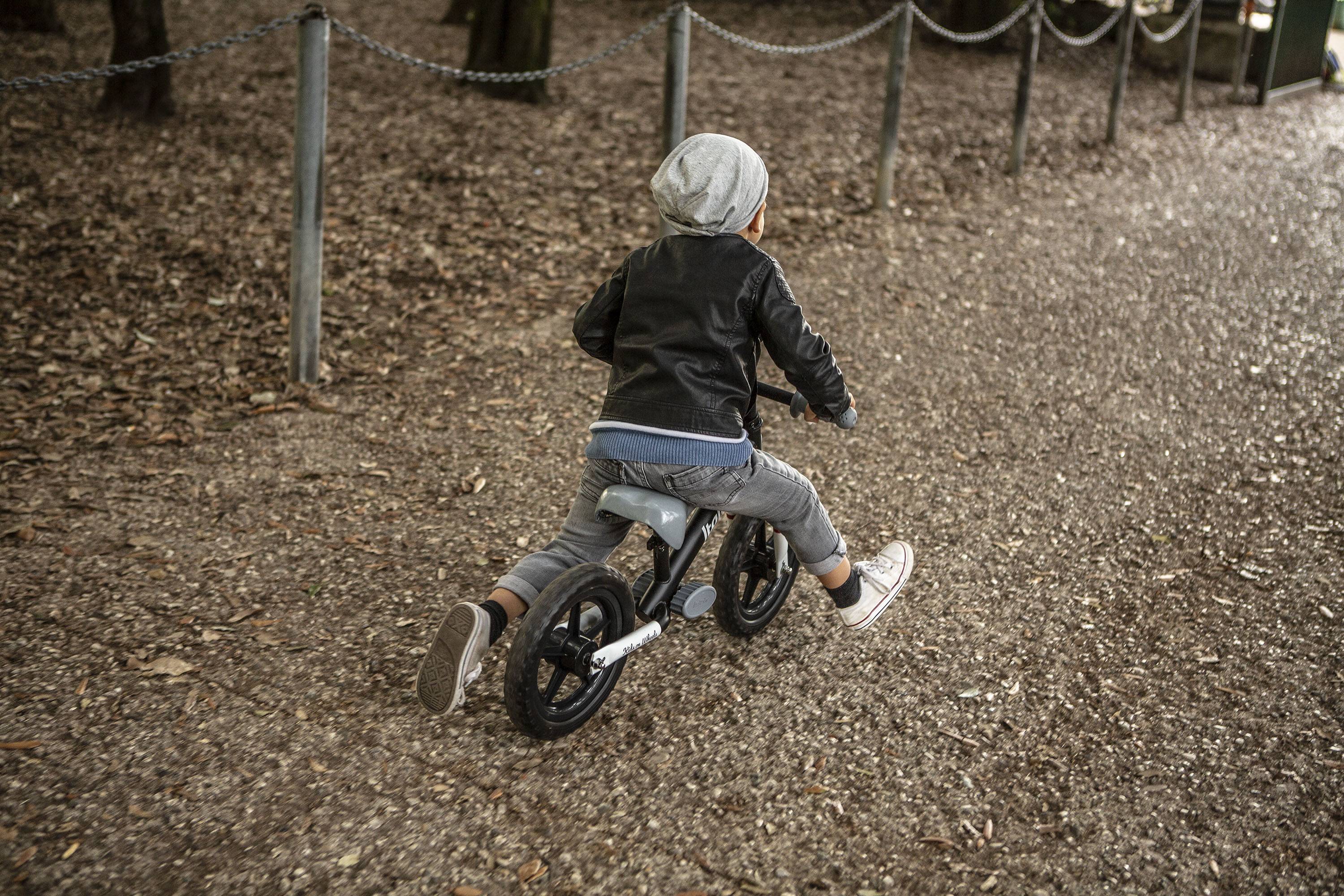 Pista Balance Bike